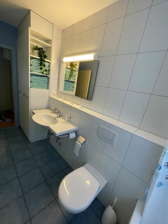 Untermiete: 3.5-Zimmer-Wohnung, Hochparterre 3