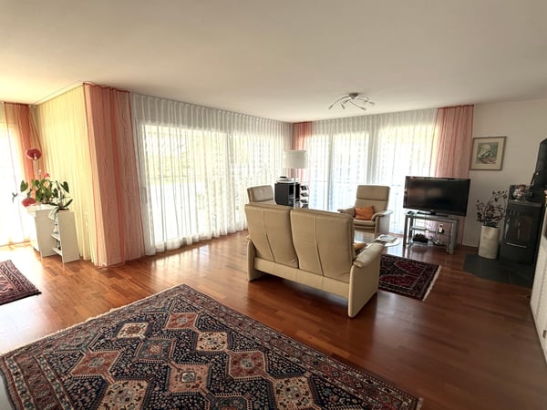 Gelegenheit: 4.5-Zimmer-Wohnung mit Charakter – Ziegeleistrasse 1, Wittenbach 5