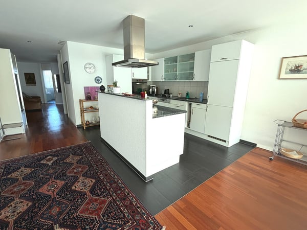Gelegenheit: 4.5-Zimmer-Wohnung mit Charakter – Ziegeleistrasse 1, Wittenbach 3