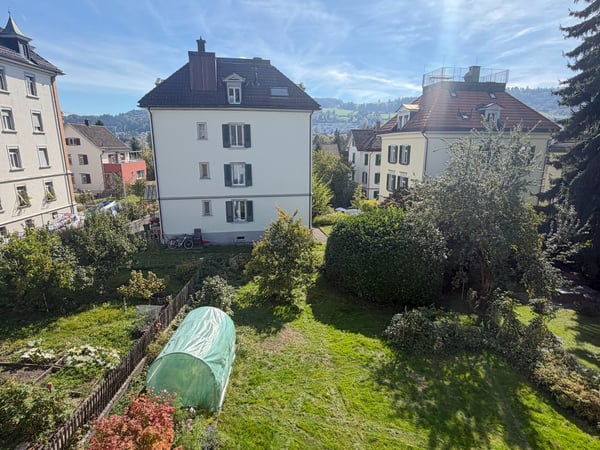 Helle 3-Zimmer-Wohnung mit Blick ins Grüne | Farbgutstrasse 8, St. Gallen 3