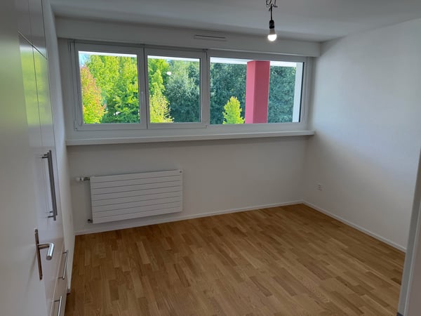 komplett sanierte 3 1/2 Zi. Wohnung im Grünen am Dorfbach 8