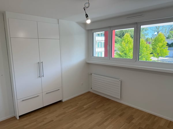 komplett sanierte 3 1/2 Zi. Wohnung im Grünen am Dorfbach 9