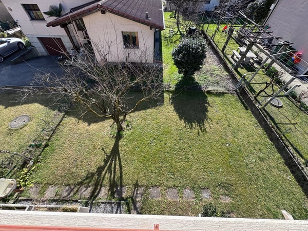 Villetta libera tre lati con terreno a Biasca 8