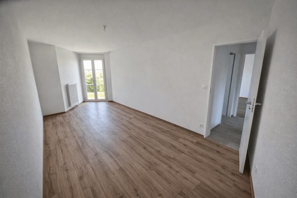 LIBRE DE SUITE - Appartement de 4.5 pces - 118 m² - Vue Moléson - Entièrement rénové - Prêt à vivre 8