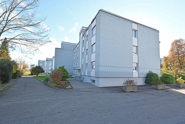 CHARMANTE 1.5-ZIMMERWOHNUNG AN ZENTRALER LAGE 1