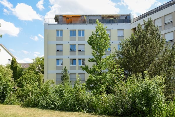 Zentral gelegene Wohnung mit Charme 1