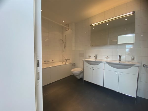 TOLLE, ZENTRALE 1.5-MAISONETTE-WOHNUNG 11