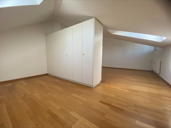 TOLLE, ZENTRALE 1.5-MAISONETTE-WOHNUNG 8