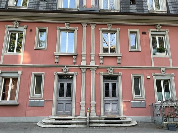 TOLLE, ZENTRALE 1.5-MAISONETTE-WOHNUNG 1