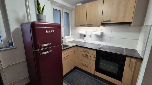 Sanierte, helle Wohnung an top Lage! 1