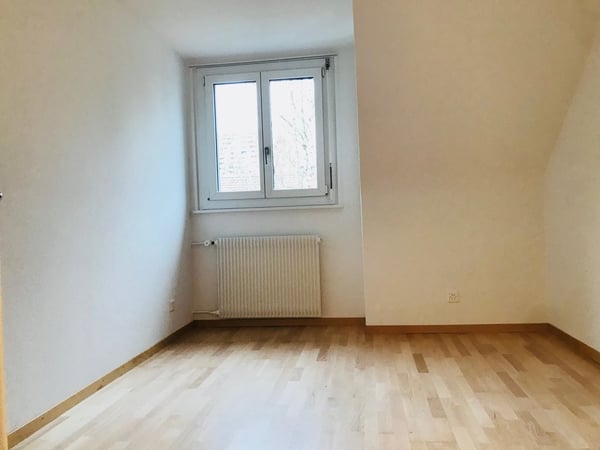 Hübsche Dachwohnung 7