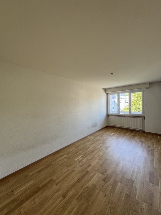 CHARMANTE 3.5-ZIMMERWOHNUNG AN ZENTRALER LAGE 7