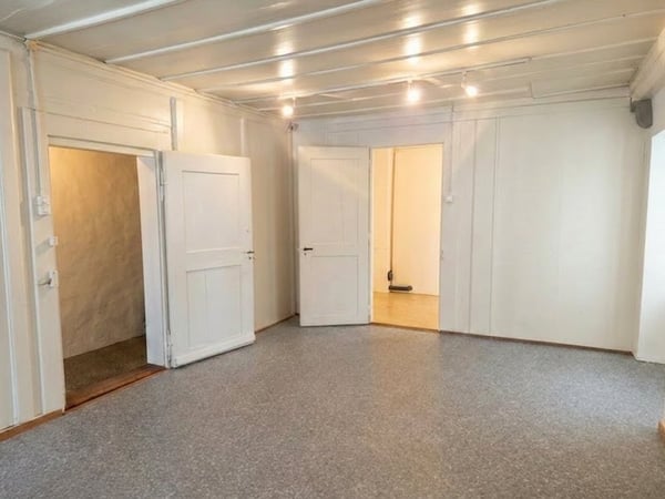 Einzigartige Gewerberäumlichkeit mit Charakter in Berns Altstadt 5