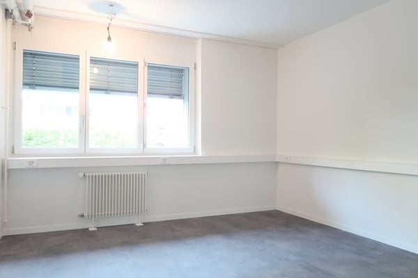 Helles, neu saniertes Büro - modern, komfortabel, bereit für Ihr Team 4