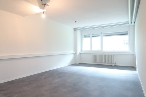Kompakte Bürofläche - zentrale Ruheoase nahe Sandrain Tram 9