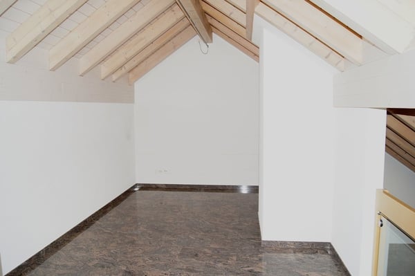 Grosszügige und helle 5.5-Zimmer-Wohnung mit Galerie in Kirchberg. 10