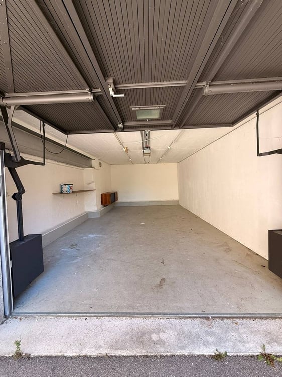 Gewerberaum inkl. Garage und eigenem Vorplatz zu vermieten 12