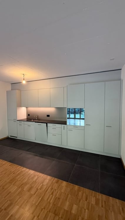 Wohnung mit Sitzplatz im beliebten Breitenrainquartier 7