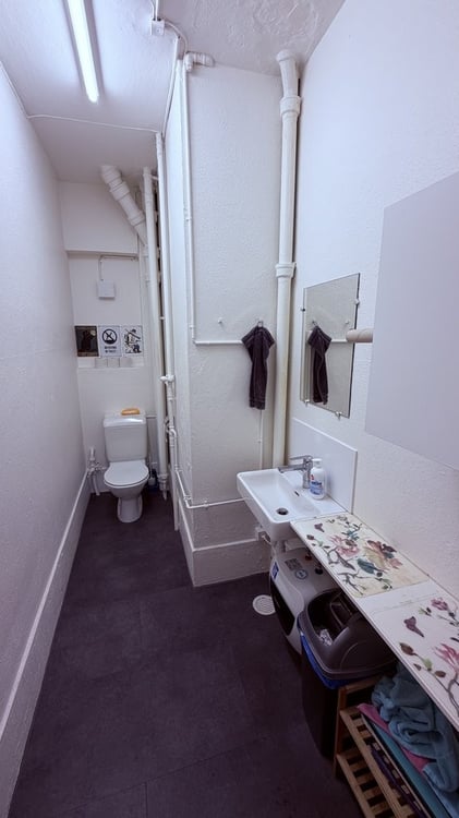 Attraktives Büro oder Ladenlokal im Zentrum von Bümpliz zu vermieten 9