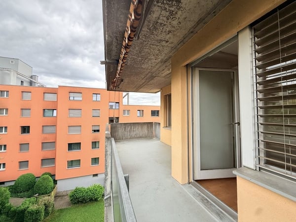Grosszügige Familienwohnung 5