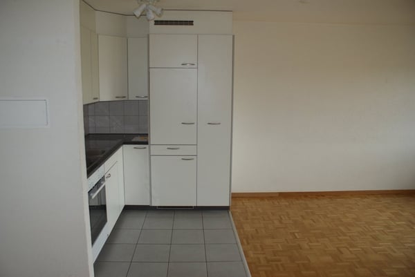 Am Fusse des Bözingenberges - modern und zentral wohnen 4