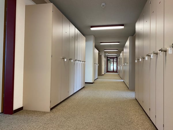 Bürofläche mit 9 Büroräume zu Vermieten 5
