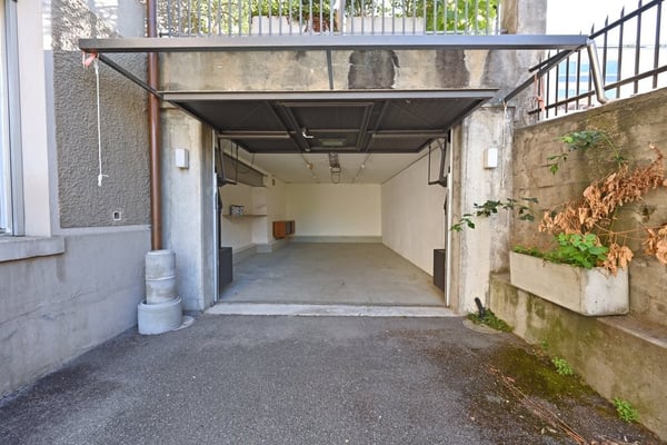 Gewerberaum inkl. Garage und eigenem Vorplatz zu vermieten 12