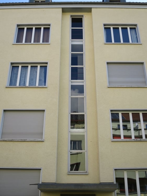 2-Zimmer-Wohnung, 2. OG links 12