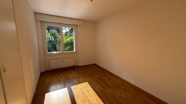 3.5-Zimmer-Wohnung, 1. OG links 7