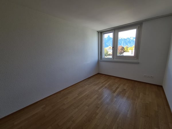 Grosszügige Wohnung mit Bergpanorama! 5