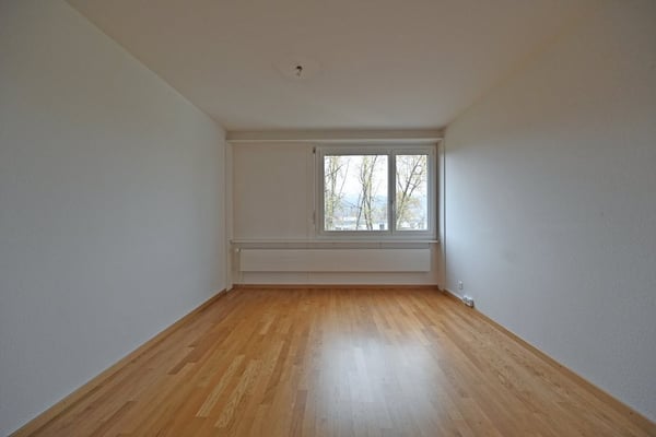 SCHÖNE 6.5-ZIMMER-MAISONETTE-WOHNUNG IN GÜMLIGEN 9
