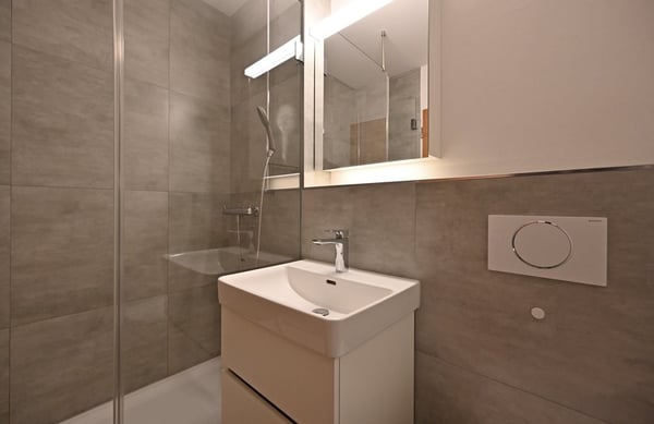 SCHÖNE 6.5-ZIMMER-MAISONETTE-WOHNUNG IN GÜMLIGEN 11