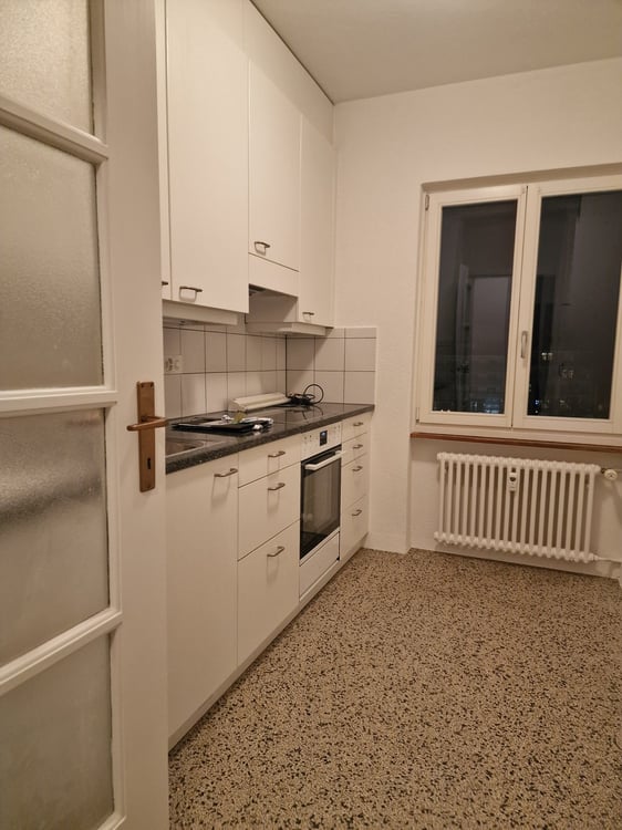 Charmante 1-Zimmer-Wohnung mit Balkon in Bern-Weissenbuehl 2
