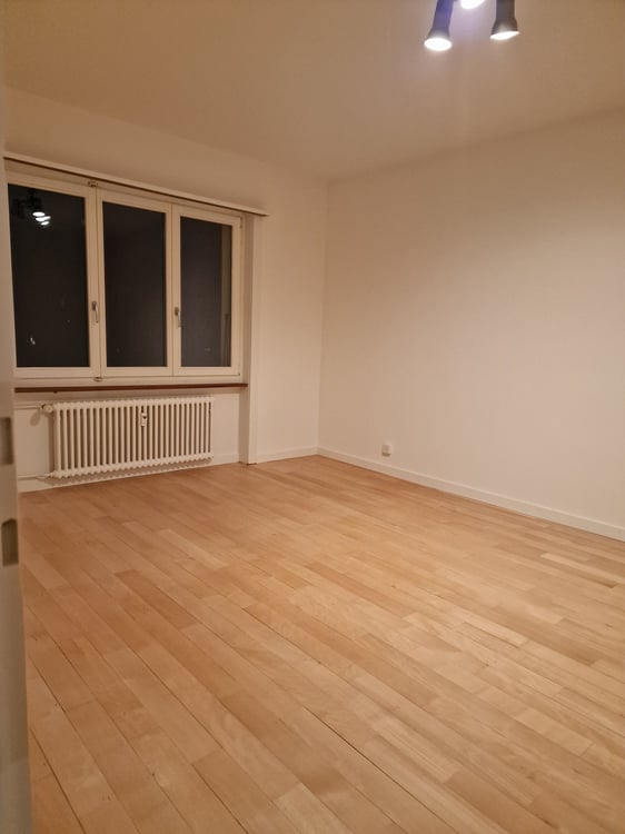 Charmante 1-Zimmer-Wohnung mit Balkon in Bern-Weissenbuehl 5