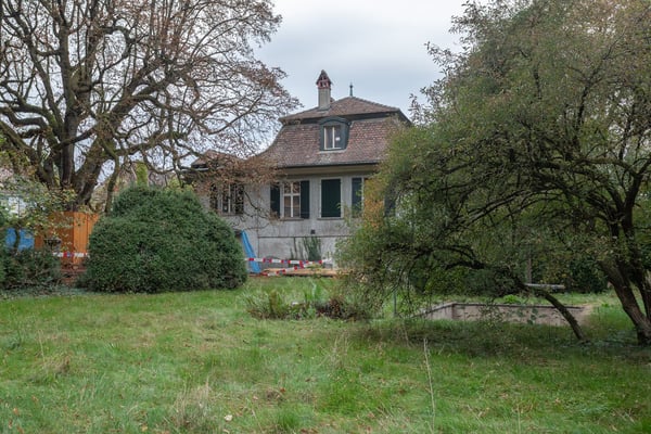 Eigene Parkanlage - Wohnen mit Charme und Einzigartigkeit 8