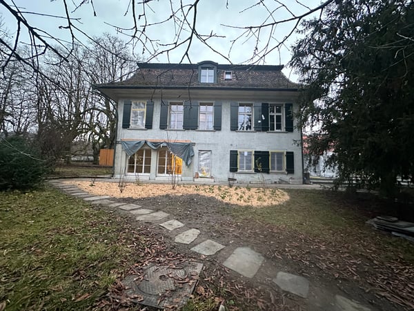 Eigene Parkanlage - Wohnen mit Charme und Einzigartigkeit 1