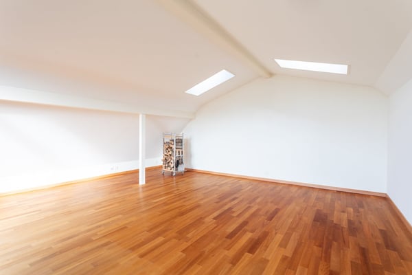 Attraktive & grosszügige Dachwohnung mit Terrasse im Breitsch 5