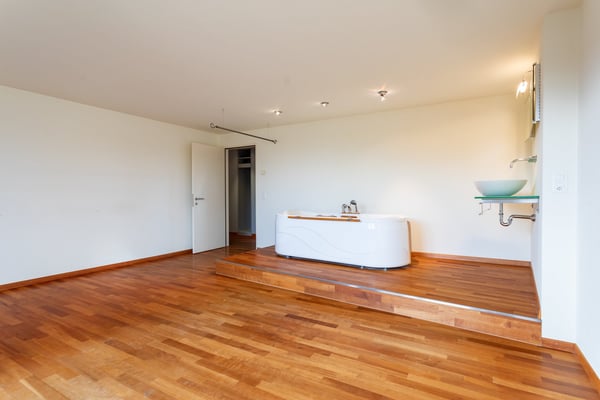 Attraktive & grosszügige Dachwohnung mit Terrasse im Breitsch 9