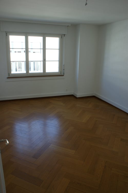 Moderne 3.5-Zimmer-Wohnung mit Balkon und schöner Aussicht in Bern 10