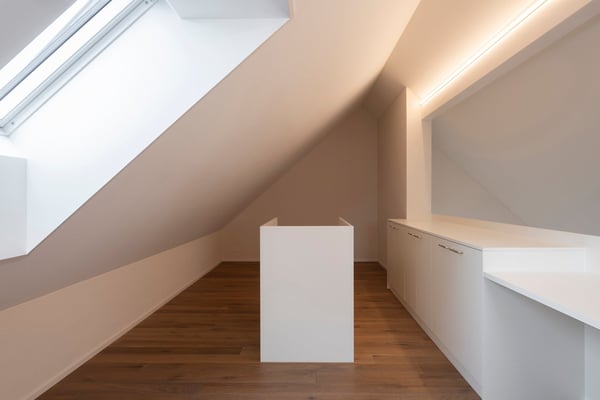 Dachwohnung mit Galerie beim Eigerplatz 14