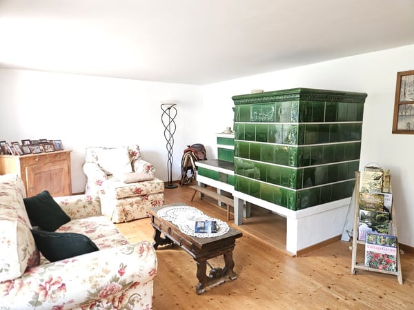 Charmantes 2.5-Zimmer-Bauernhaus mit grosszügigem Garten in Herznach-Ueken 4