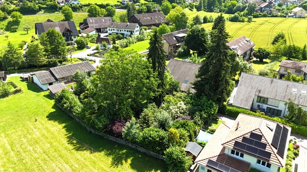 Charmantes 2.5-Zimmer-Bauernhaus mit grosszügigem Garten in Herznach-Ueken 55