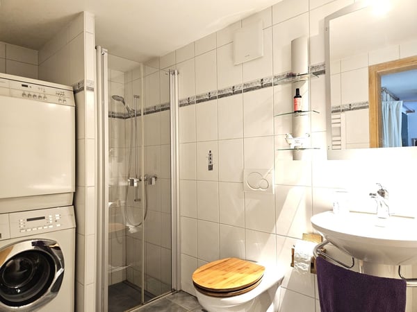 Charmantes 2.5-Zimmer-Bauernhaus mit grosszügigem Garten in Herznach-Ueken 15