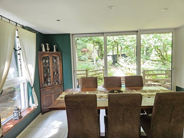 Charmantes 2.5-Zimmer-Bauernhaus mit grosszügigem Garten in Herznach-Ueken 6