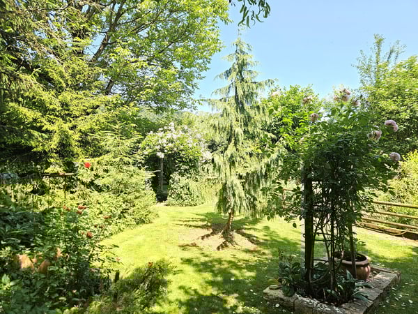 Charmantes 2.5-Zimmer-Bauernhaus mit grosszügigem Garten in Herznach-Ueken 50