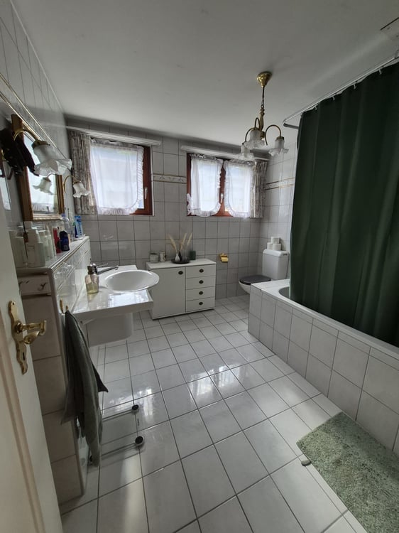 Charmantes 5-Zimmer-Einfamilienhaus zur Miete in Muhen 10
