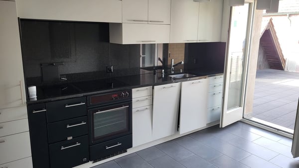 Geräumige 5.5-Zimmer-Dachwohnung mit Terrasse in Muhen 8