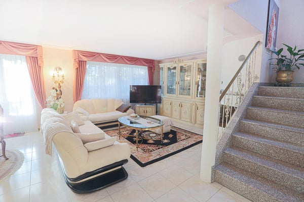 Charmantes 2.5-Zimmer-Einfamilienhaus in ruhiger, zentraler Lage 10