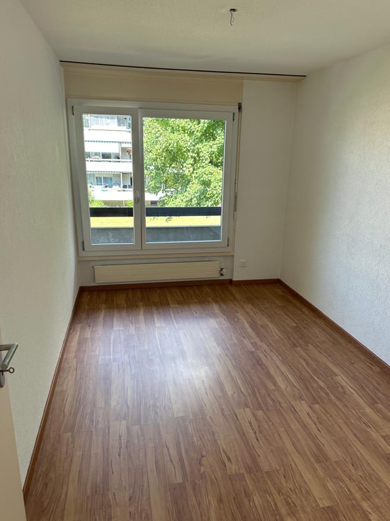 Charmante 4.5-Zimmer-Wohnung in Studen BE – sofort verfügbar! 6