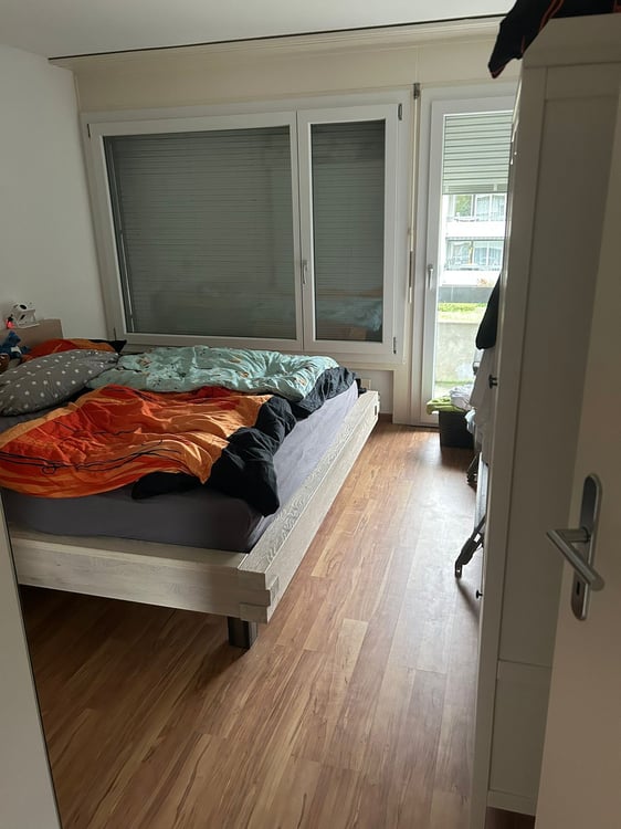 Charmante 4.5-Zimmer-Wohnung in Studen BE – sofort verfügbar! 7